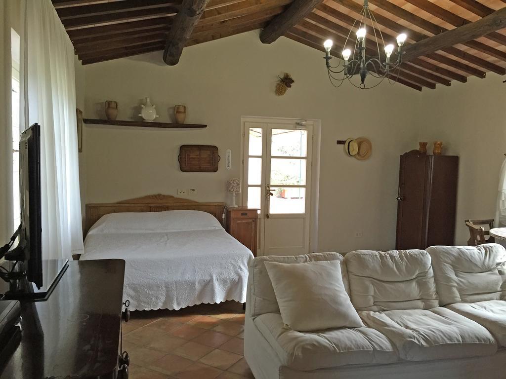 Casale Ai Poggi Vendégház Orbetello Kültér fotó