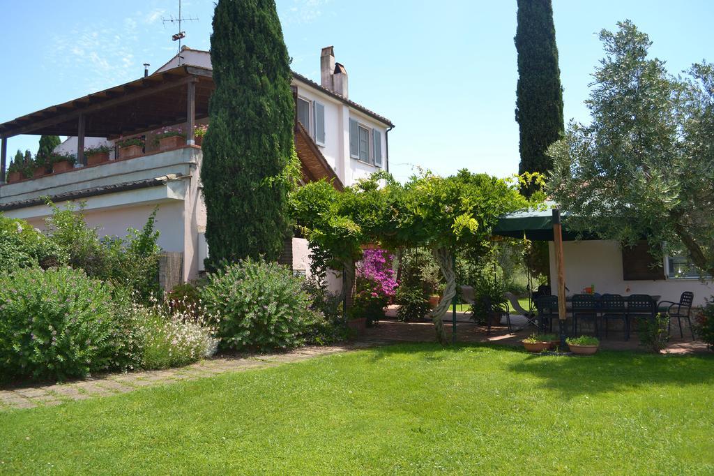 Casale Ai Poggi Vendégház Orbetello Kültér fotó